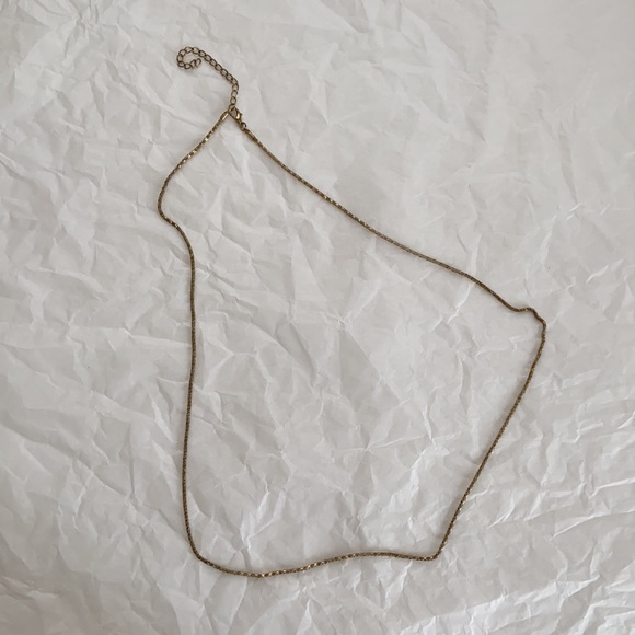 Gold tone rope pendant chain choker necklace 32” - Picture 4 of 5